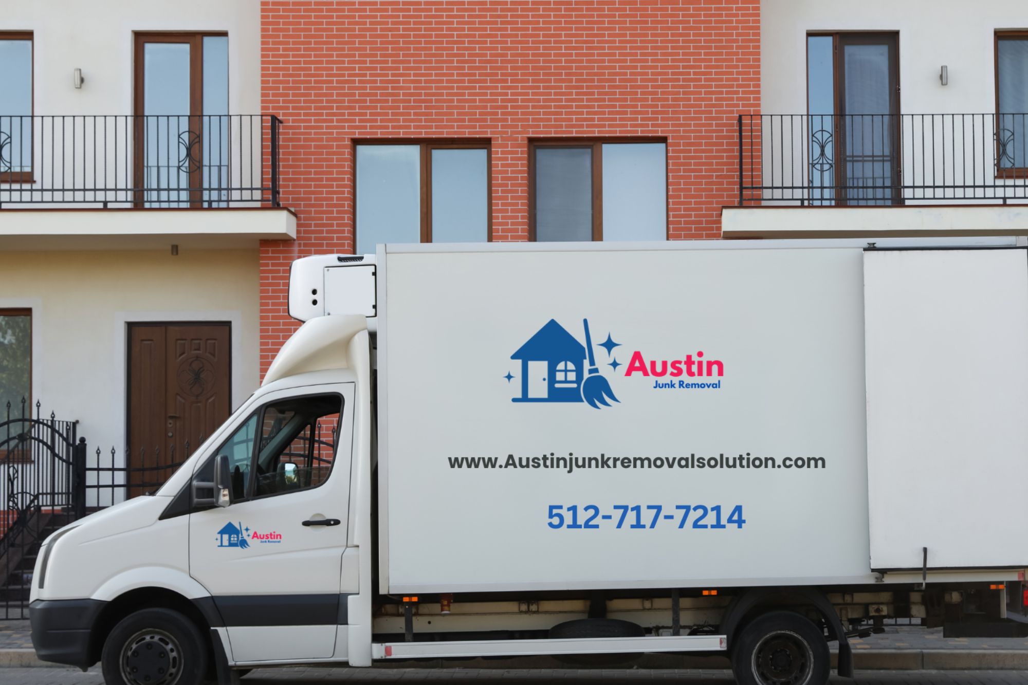 Graphic depicting an Austin-based moving company that provides junk removal services in the area.